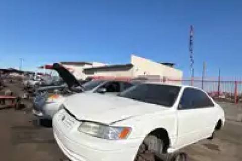 Photo of 1999 Toyota Camry