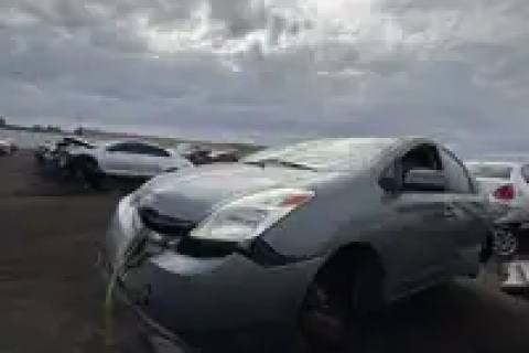 Photo of 2005 Toyota Prius