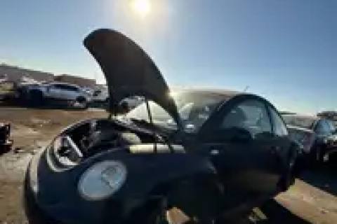 Photo of 2001 Volkswagen Beetle