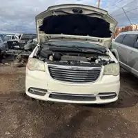 Photo of 2011 Chrysler Town & Country