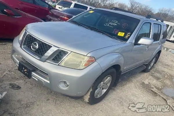 Photo of 2010 Nissan Pathfinder