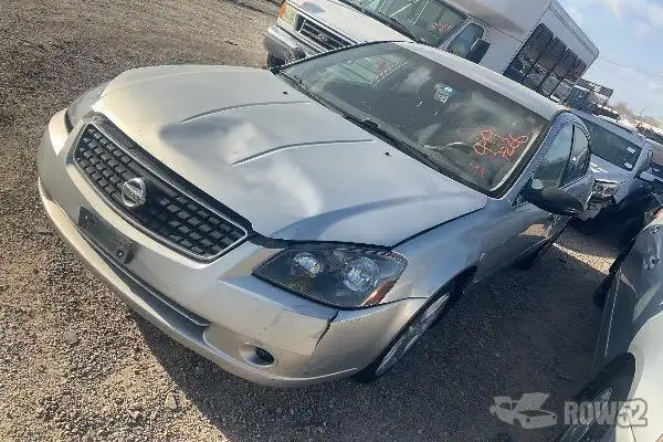 Photo of 2005 Nissan Altima