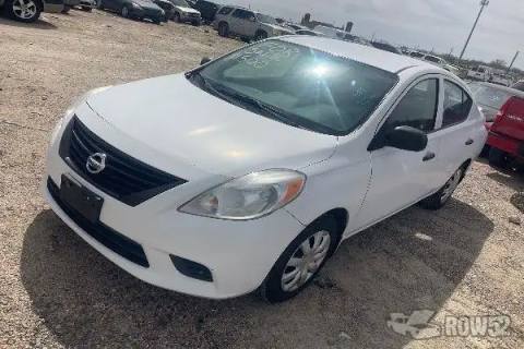Photo of 2013 Nissan Versa