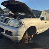Photo of 2005 Ford Explorer