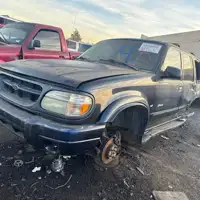 Photo of 2000 Ford Explorer