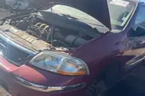 Photo of 2003 Ford Windstar