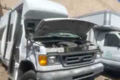 Photo of 2004 Ford Ford E350 Van