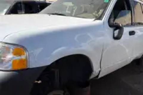 Photo of 2003 Ford Explorer