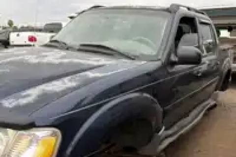 Photo of 2003 Ford Explorer