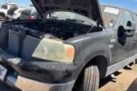 Photo of 2005 Ford Ford F150 Pickup
