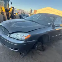 Photo of 2004 Ford Taurus