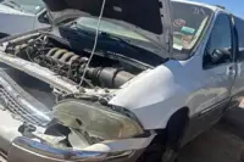 Photo of 2003 Ford Windstar