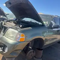 Photo of 2004 Ford Explorer