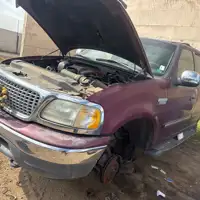Photo of 1999 Ford Expedition