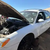 Photo of 2002 Ford Taurus