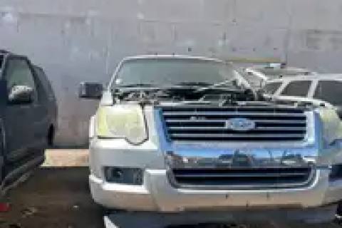 Photo of 2008 Ford Explorer