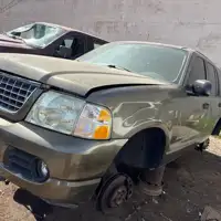 Photo of 2004 Ford Explorer