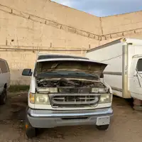 Photo of 2002 Ford Ford E350 Van