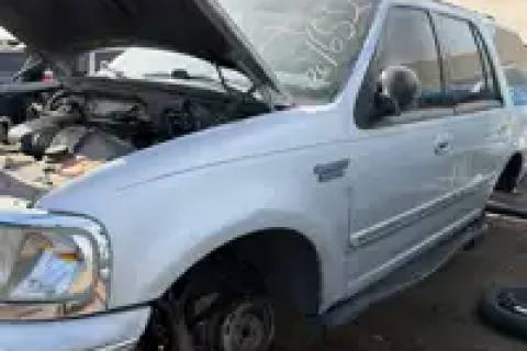 Photo of 1999 Ford Expedition