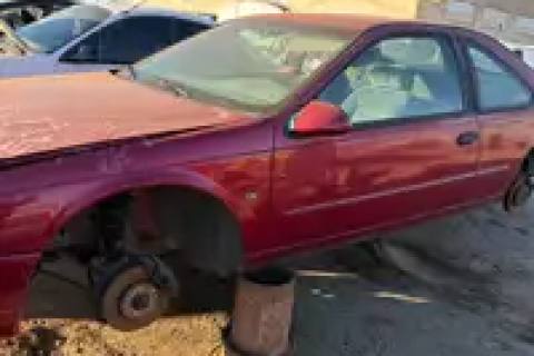 Photo of 1994 Ford Thunderbird