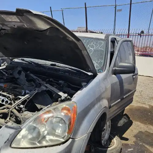 Photo of 2005 Honda Cr-V