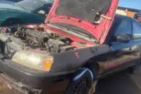 Photo of 2005 Hyundai Elantra