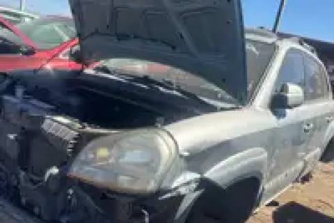 Photo of 2006 Hyundai Tucson