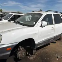 Photo of 2005 Hyundai Santa Fe