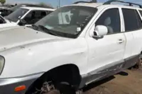 Photo of 2005 Hyundai Santa Fe