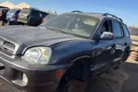 Photo of 2005 Hyundai Santa Fe