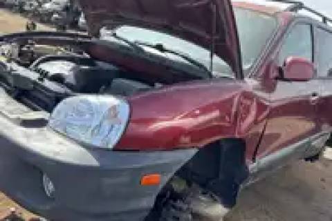 Photo of 2002 Hyundai Santa Fe