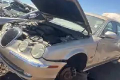 Photo of 2003 Jaguar S Type