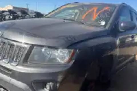 Photo of 2016 Jeep Compass