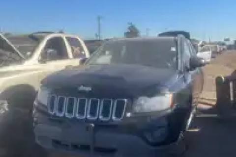 Photo of 2014 Jeep Compass