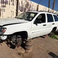 Photo of 2004 Jeep Grand Cherokee