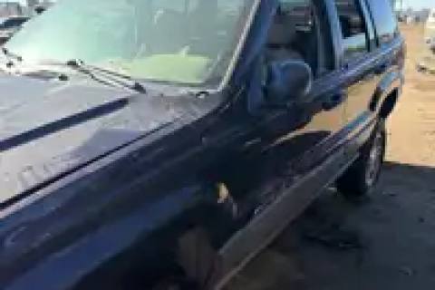 Photo of 2004 Jeep Grand Cherokee