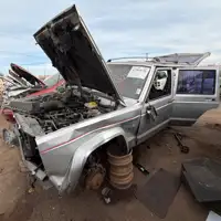 Photo of 1992 Jeep Cherokee