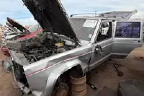 Photo of 1992 Jeep Cherokee