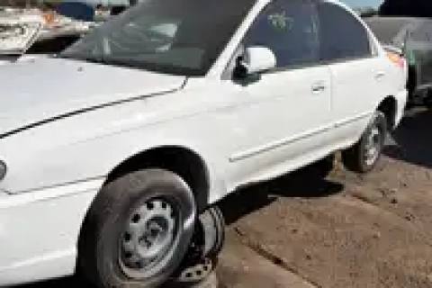 Photo of 2002 Kia Spectra