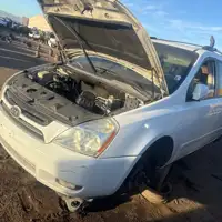 Photo of 2006 Kia Sedona