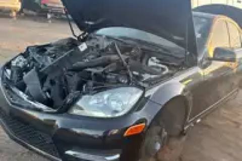 Photo of 2014 Mercedes-Benz Mercedes C-Class