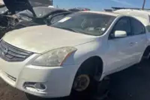 Photo of 2010 Nissan Altima