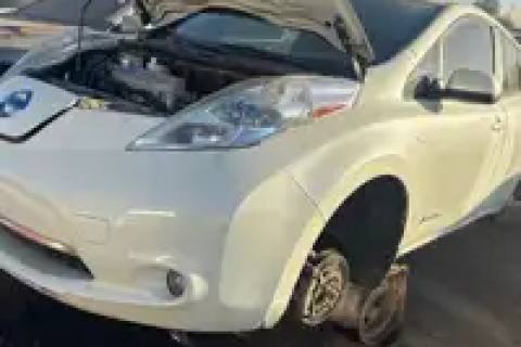 Photo of 2011 Nissan Leaf