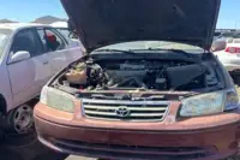 Photo of 2000 Toyota Camry