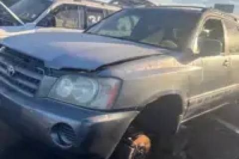 Photo of 2003 Toyota Highlander