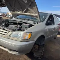 Photo of 2002 Toyota Sienna