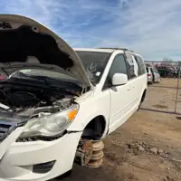 Photo of 2009 Volkswagen Routan