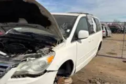 Photo of 2009 Volkswagen Routan