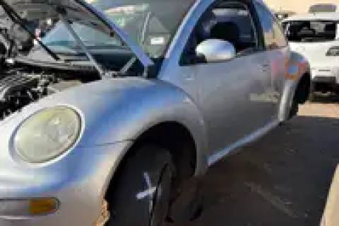 Photo of 2003 Volkswagen Beetle