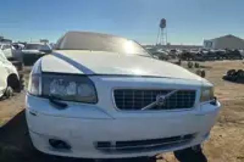 Photo of 2004 Volvo Volvo 80 Series